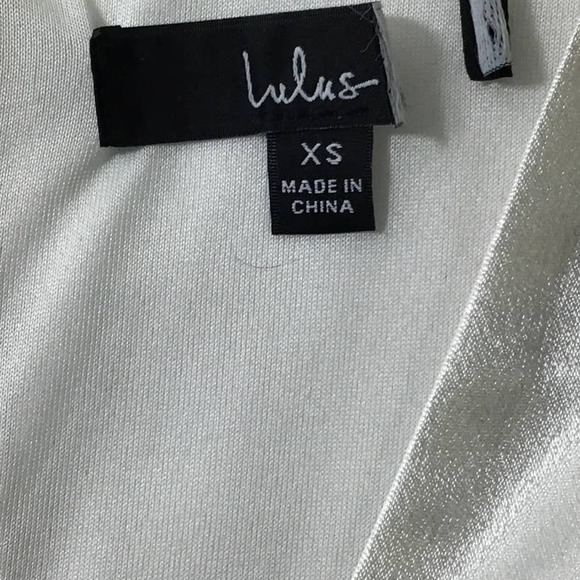 LULU'S XS Forever Awaits White Satin Flutter Sleeve Jumpsuit NEW B126 *flaw - Picture 4 of 14